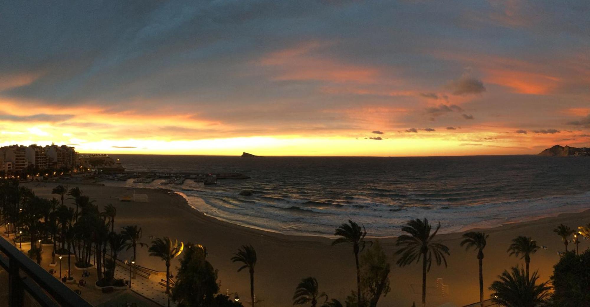 Appartement Flats Friends Atlantida à Benidorm Extérieur photo