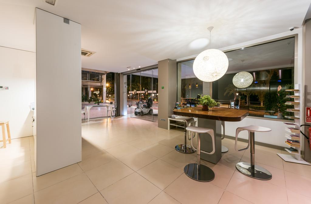 Appartement Flats Friends Atlantida à Benidorm Extérieur photo